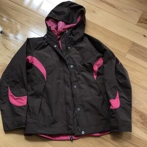 Colombia waterproof packable jacket.  Euc
